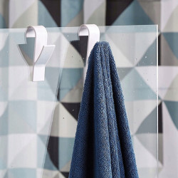 Hak na grzejnik łazienkowy