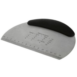 Szpatułka cukiernicza i rozdrabniacz