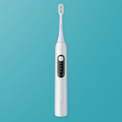 Szczoteczka SpinelCare SmileOn White + białe etui