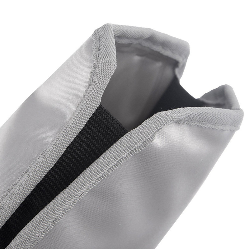 Pokrowiec chłodzący na butelke srebrny