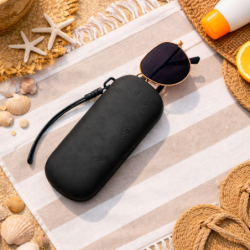 Etui na kosmetyki czarne z uchwytem NELIPS