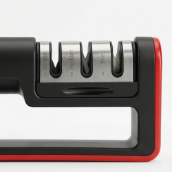 Ostrzałka do noży z 3 otworami czarna WELLHAUS